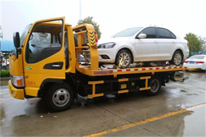 泉州附近拖车救援24小时服务热线